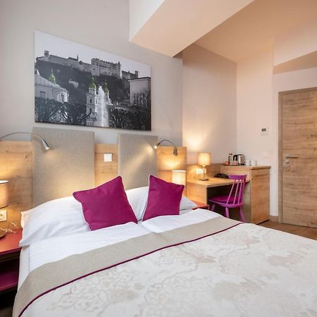 Hotel Junior By Max 70 Salzburg Eksteriør billede