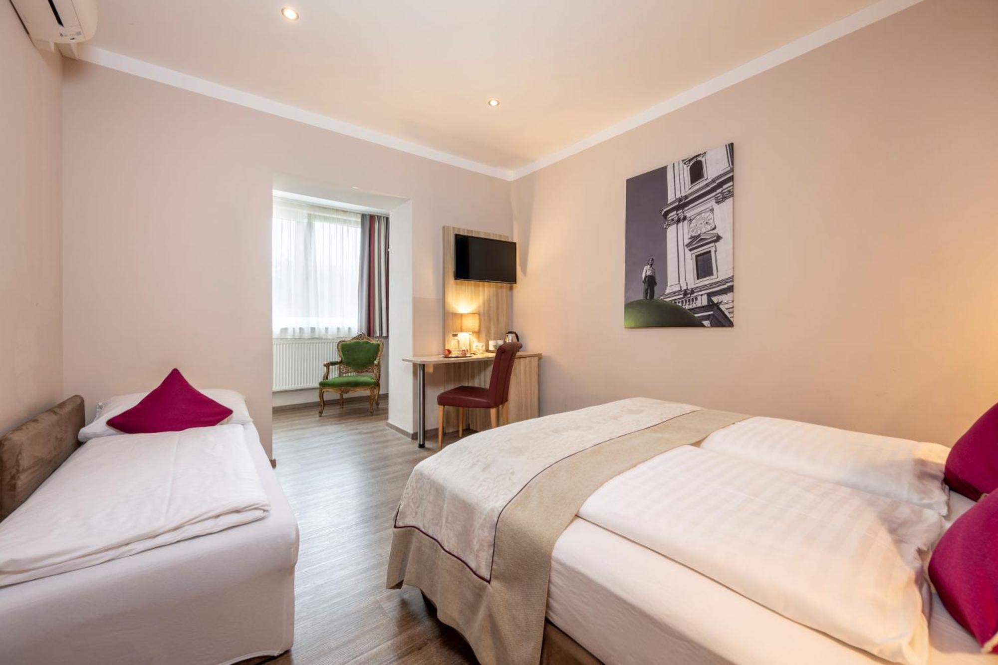 Hotel Junior By Max 70 Salzburg Eksteriør billede